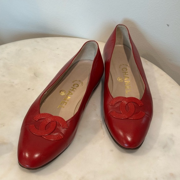 CHANEL Shoes - Chanel Red Leather Flats with Logo Accent